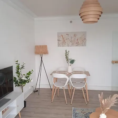 Apartment L'escale Colombe, A