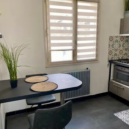 L'escale Colombe, A Apartment *